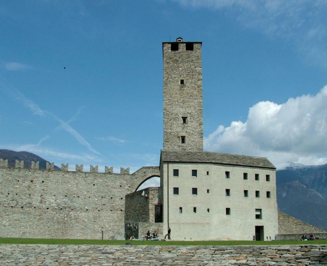 Bellinzona Piazza Collegiata Daire Dış mekan fotoğraf