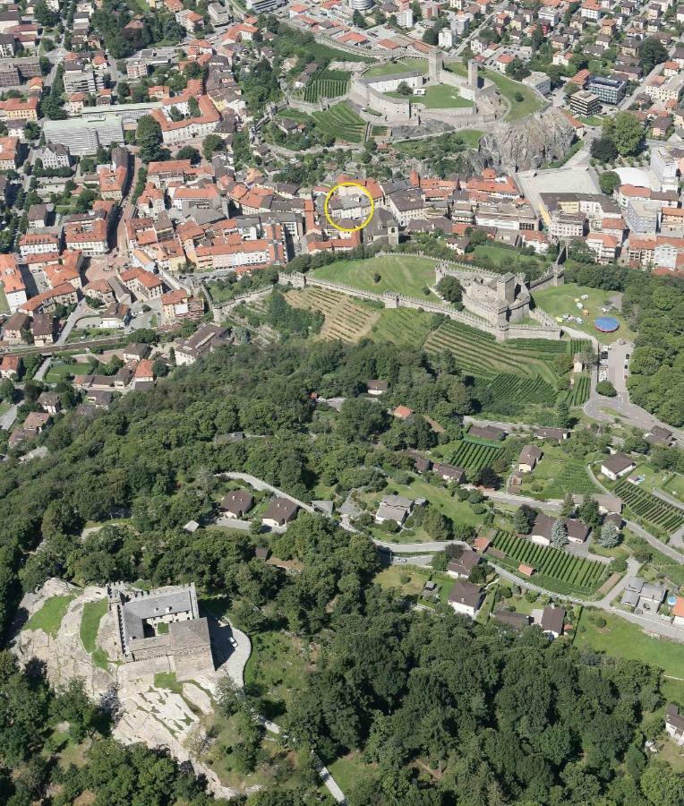 Bellinzona Piazza Collegiata Daire Dış mekan fotoğraf